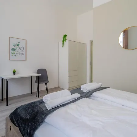 Efad Lux 3 Downtown Appartement Boedapest