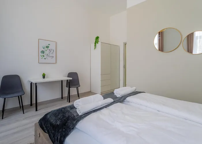 Efad Lux 3 Downtown Apartment Budapest