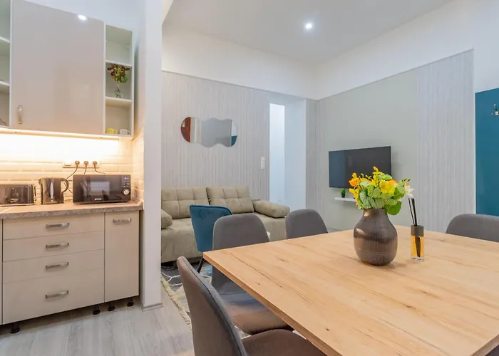Efad Lux 3 Downtown Apartment *