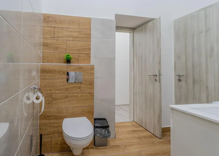 Efad Lux 3 Downtown