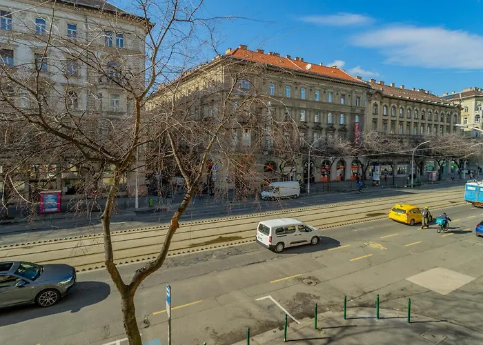Efad Lux 3 Downtown