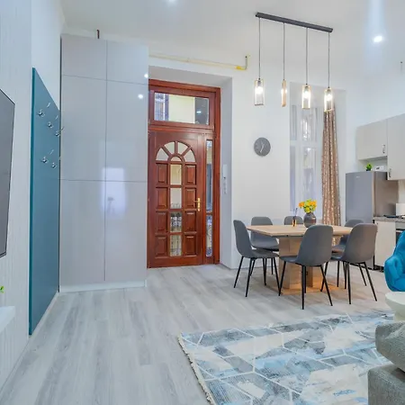 Efad Lux 3 Downtown Budapest