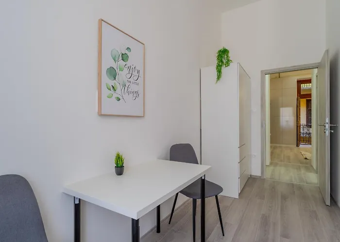 Efad Lux 3 Downtown * Budapest